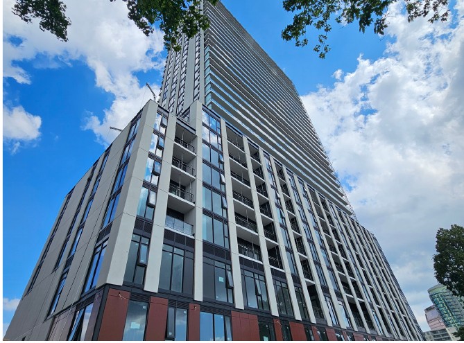Plaza on Yonge homes